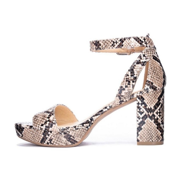 Chinese Laundry Go On Platform Sandal - Picture 6 of 6